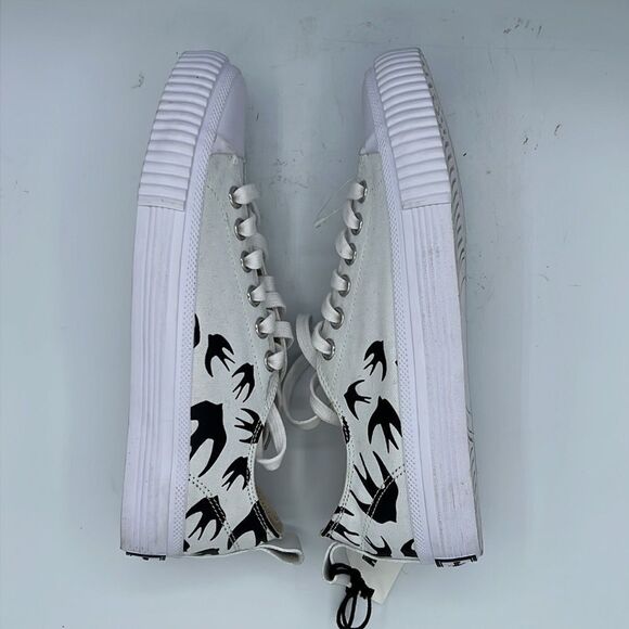 NWT McQ White Swallow Swarm Trainer Size 38 Unisex - Picture 9 of 13